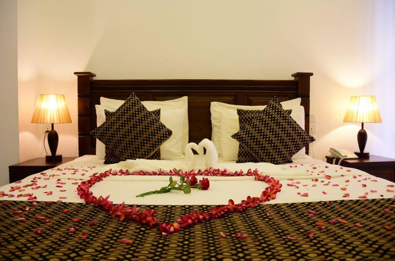Hotel Bamiyan Kandy Bagian luar foto