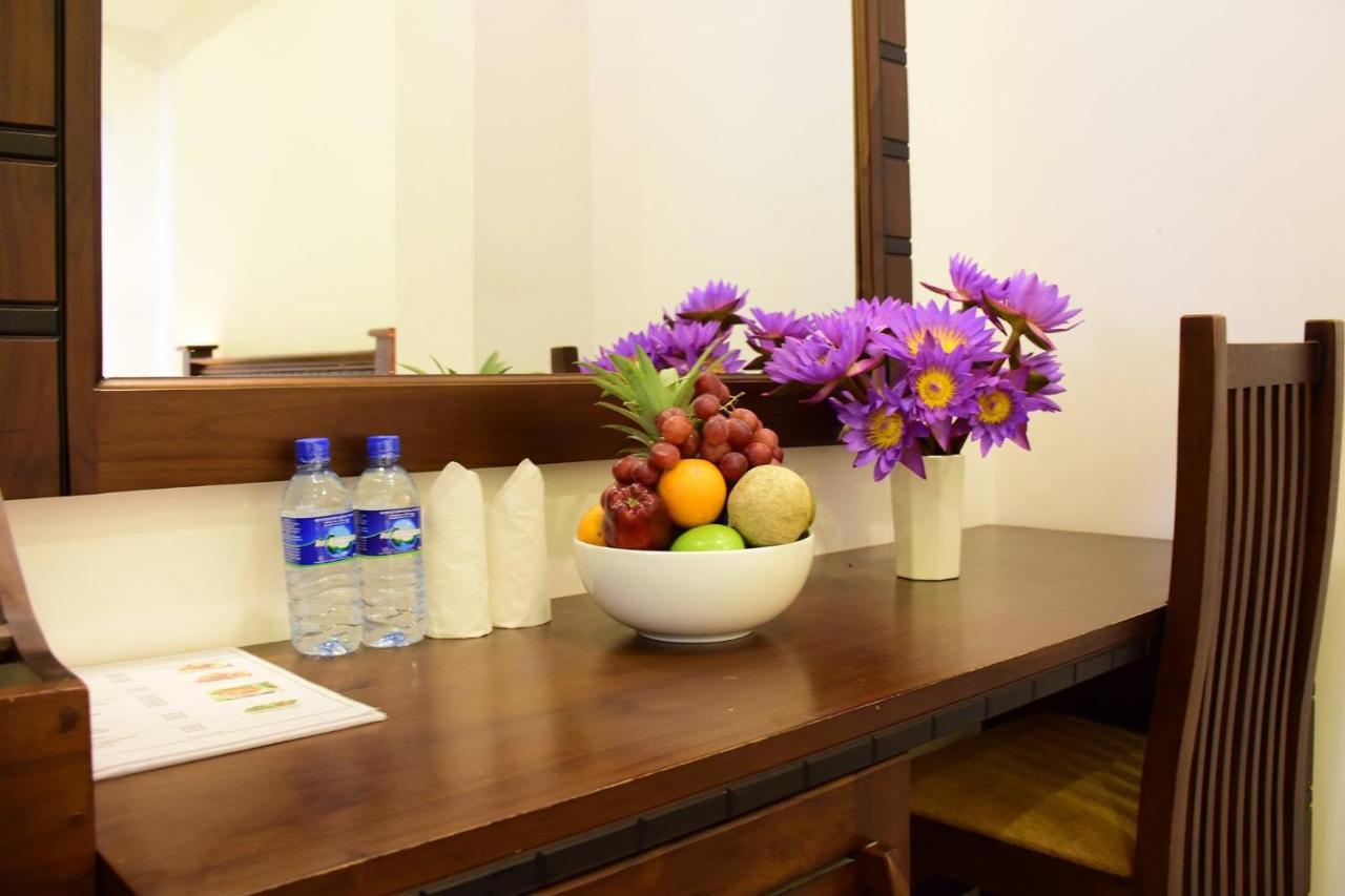 Hotel Bamiyan Kandy Bagian luar foto