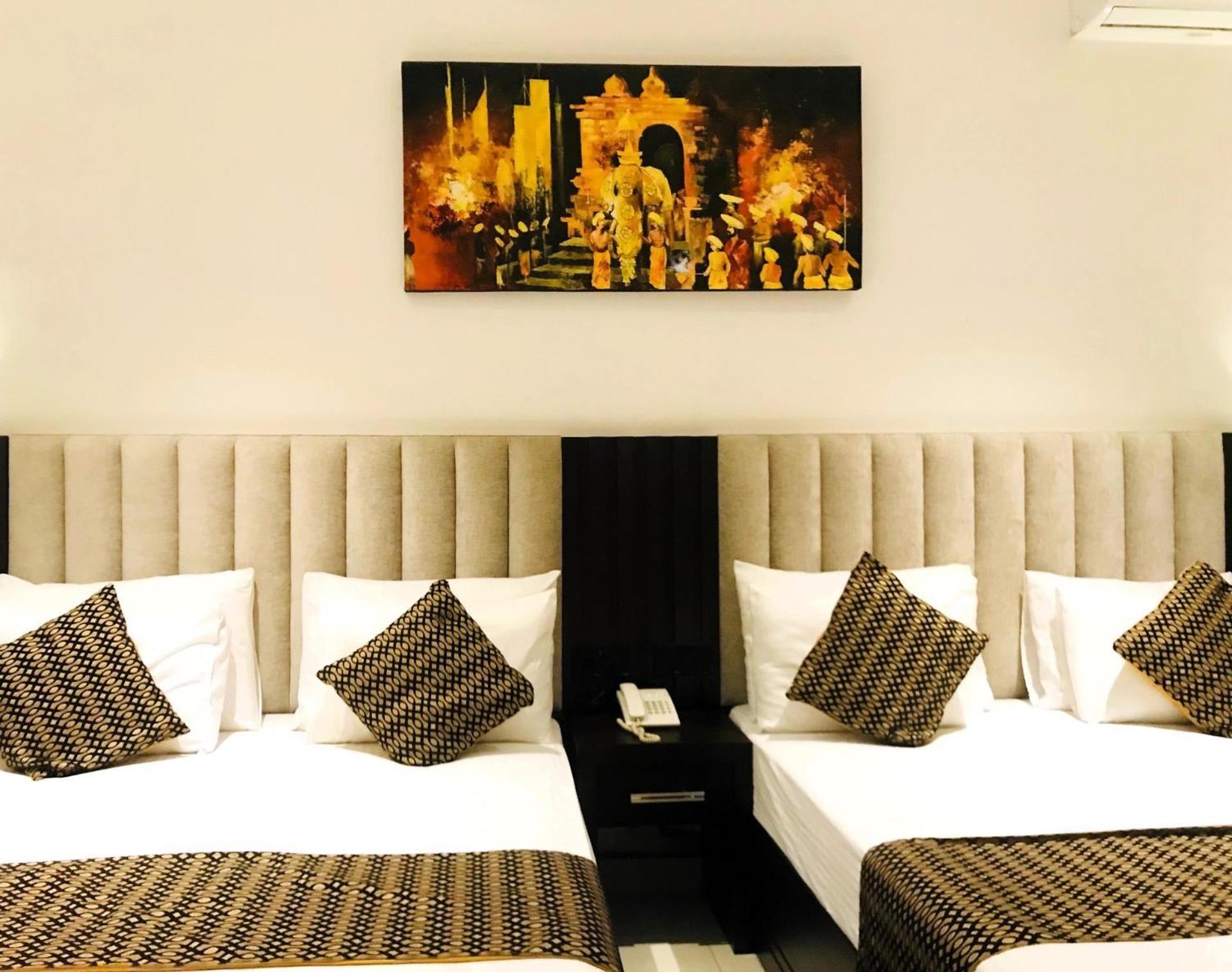 Hotel Bamiyan Kandy Bagian luar foto